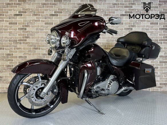 2009 Harley-Davidson Electra Glide, красный, 1055000 рублей - вид 1