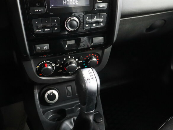 2018 Renault Duster I Рестайлинг, серебристый, 1297000 рублей - вид 11