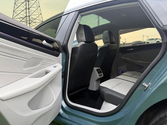2023 Volkswagen Lamando L II, серый - вид 10