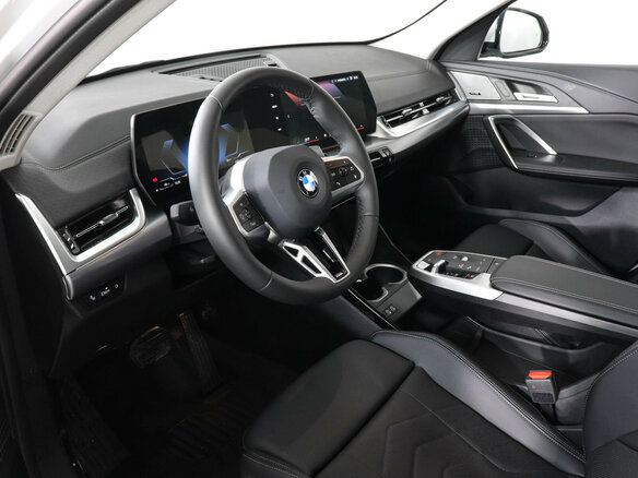 2024 BMW X2 xDrive25i II (U10), белый, 5750000 рублей - вид 16