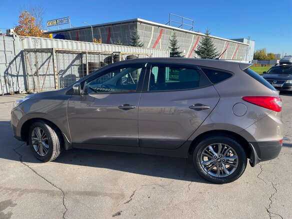 2014 Hyundai ix35 I Рестайлинг, коричневый, 1299999 рублей - вид 7