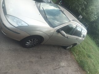 2003 Ford Focus I Рестайлинг, серебристый, 150000 рублей, вид 1