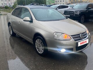 2008 Volkswagen Jetta V, бежевый, 520000 рублей, вид 2