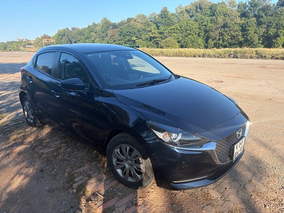 2021 Mazda 2 III (DJ) Рестайлинг, синий, 1000000 рублей - вид 2
