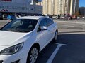 2015 Opel Astra J Рестайлинг, белый, 1099000 рублей - вид 3