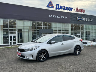 2018 Kia Cerato III Рестайлинг (Classic), серебристый, 1100000 рублей, вид 1