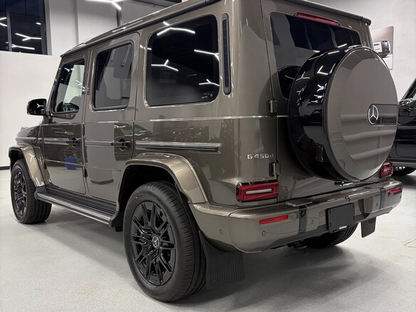 2026 Mercedes-Benz G-Класс 450 d III (W465) Рестайлинг, серый, 23900000 рублей - вид 2