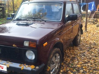 2011 Lada (ВАЗ) 2121 (4x4) I Рестайлинг, пурпурный, 300000 рублей, вид 2