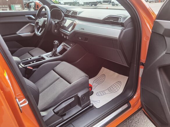 2022 Audi Q3 35 TFSI II (F3), оранжевый, 3300000 рублей - вид 26