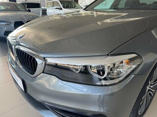 2018 BMW 5 серии 520d VII (G30/G31/G38), серый, 2950000 рублей, вид 5
