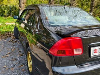 2002 Honda Civic Ferio III, чёрный, 325000 рублей, вид 5