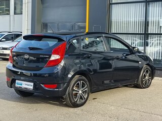 2013 Hyundai Solaris I, чёрный, 750000 рублей, вид 5
