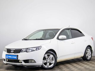 2011 Kia Cerato 5-speed II, белый, 799000 рублей, вид 3