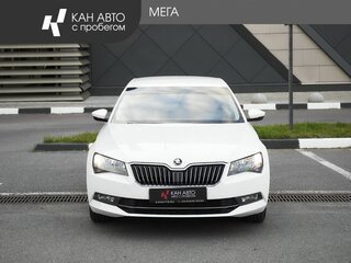 2017 Skoda Superb III, белый, 1751800 рублей, вид 3