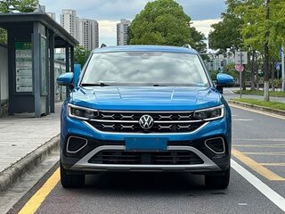 2023 Volkswagen Tayron I Рестайлинг, голубой, 2582000 рублей, вид 2