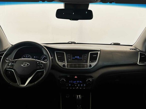 2017 Hyundai Tucson III, синий, 1450000 рублей - вид 4