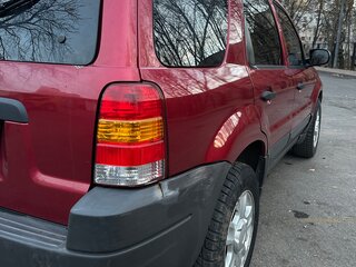 2003 Ford Escape I, красный, 375000 рублей, вид 5