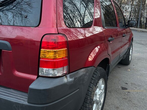 2003 Ford Escape I, красный, 375000 рублей - вид 4