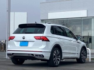 2023 Volkswagen Tiguan II Рестайлинг, белый, 2450000 рублей, вид 3