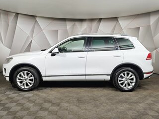2015 Volkswagen Touareg II Рестайлинг, белый, 2600000 рублей, вид 5