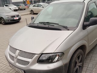 2001 Dodge Caravan 4-speed IV, серебристый, 350000 рублей, вид 1