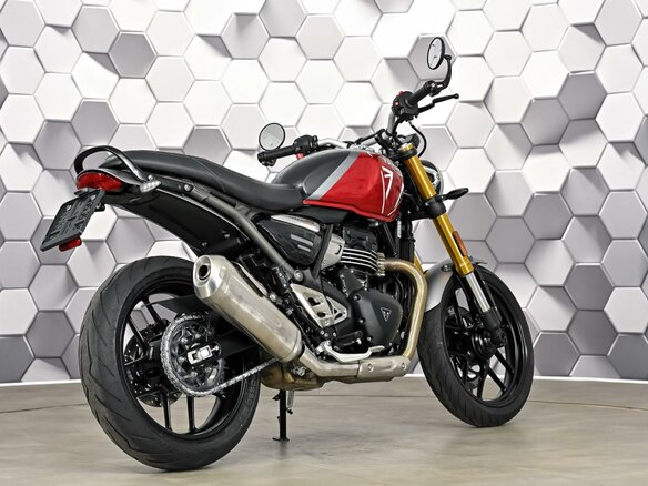 2023 Triumph Speed 400, красный, 625000 рублей - вид 6