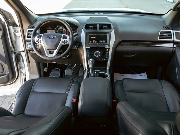 2014 Ford Explorer V, белый, 1495000 рублей - вид 34