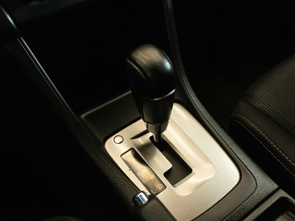 2012 Subaru XV I, серый, 1240000 рублей - вид 18