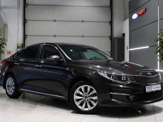 2017 Kia Optima IV, коричневый, 1550000 рублей, вид 1