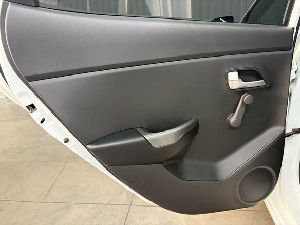 2014 Kia Rio III, белый, 897000 рублей - вид 16