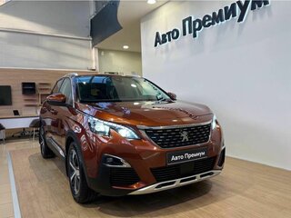 2017 Peugeot 3008 II, коричневый, 1699000 рублей, вид 1