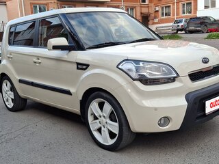 2011 Kia Soul I Рестайлинг, бежевый, 1050000 рублей, вид 3