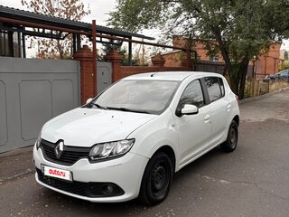 2016 Renault Sandero II, белый, 450000 рублей, вид 1