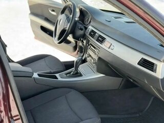 2009 BMW 3 серии 318i V (E90/E91/E92/E93) Рестайлинг, красный, 895000 рублей, вид 5