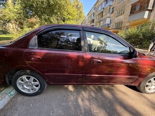 2005 Kia Spectra I Рестайлинг 2, красный, 310000 рублей, вид 2