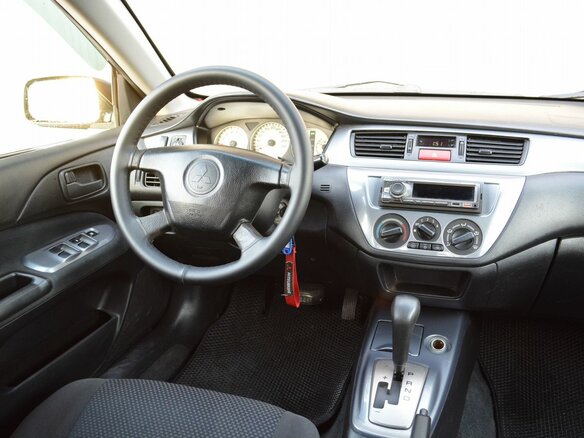 2005 Mitsubishi Lancer IX Рестайлинг, чёрный, 399888 рублей - вид 7