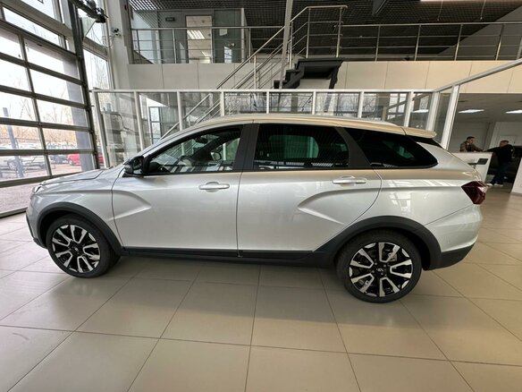 2026 Lada (ВАЗ) Vesta SW Cross I Рестайлинг (NG), серебристый, 2271000 рублей - вид 12