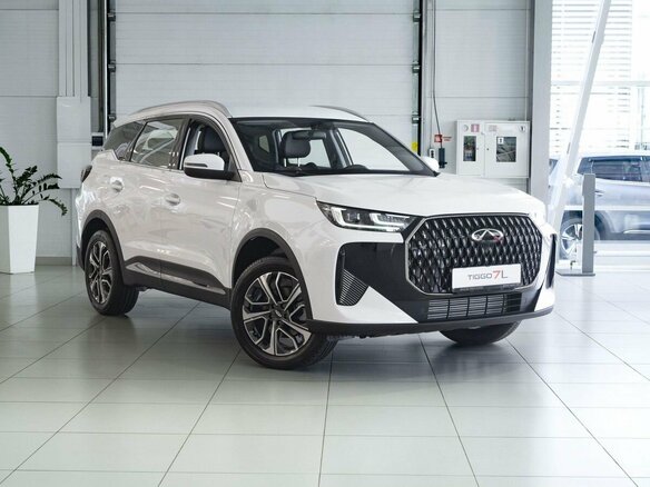 2025 Chery Tiggo 7L I, белый - вид 2