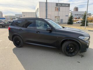 2020 BMW X5 30d IV (G05/G18), чёрный, 8200000 рублей, вид 1