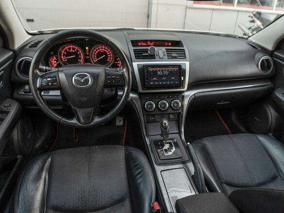 2010 Mazda 6 II (GH) Рестайлинг, белый, 999000 рублей - вид 5