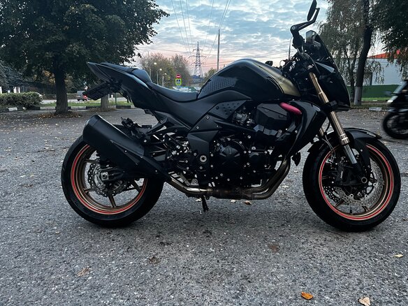 2012 Kawasaki Z 750, чёрный, 589999 рублей - вид 6