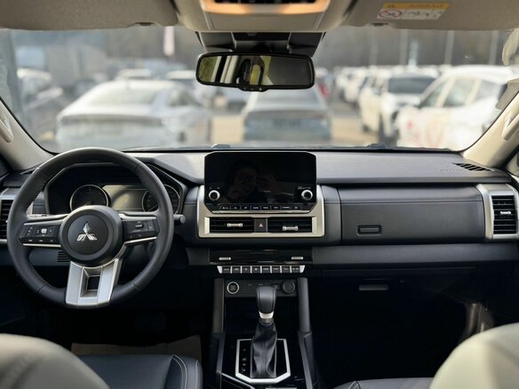 2026 Mitsubishi L200 VI, чёрный, 6589000 рублей - вид 13