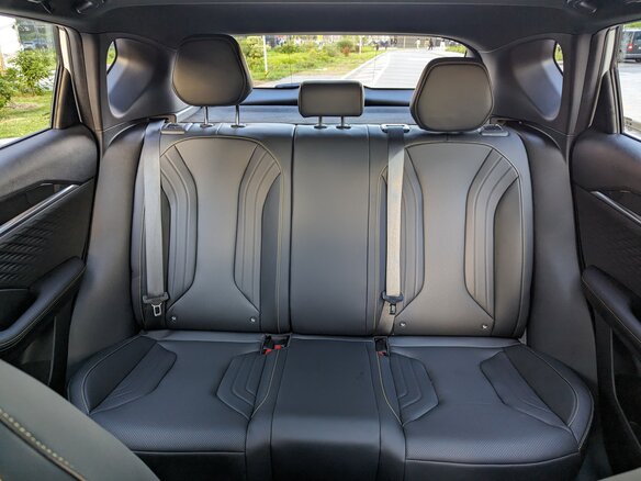 2026 Geely Coolray (Binyue L) I Рестайлинг 2, серый, 2700000 рублей - вид 21