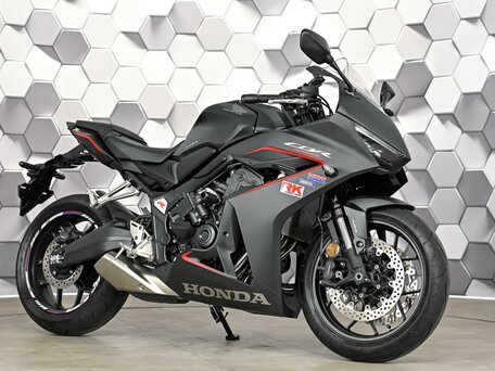 2025 Honda CBR 650R, чёрный, 1239000 рублей, вид 1