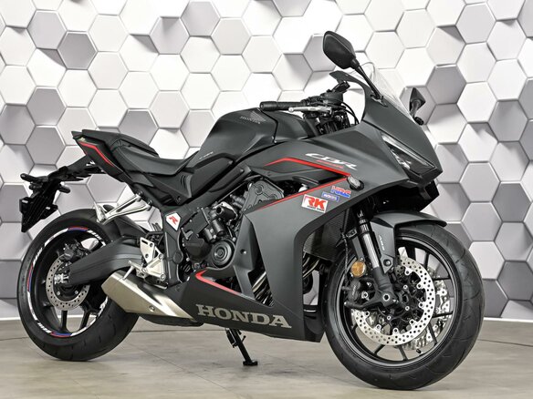 2025 Honda CBR 650R, чёрный, 1239000 рублей