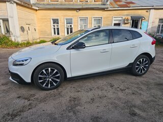 2019 Volvo V40 Cross Country I Рестайлинг, белый, 1595000 рублей, вид 3