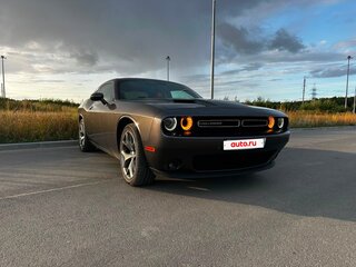 2016 Dodge Challenger III Рестайлинг 2, серый, 2890000 рублей, вид 1