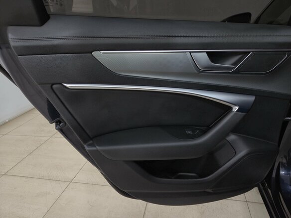 2021 Audi A6 45 TFSI V (C8), чёрный, 2975000 рублей - вид 17