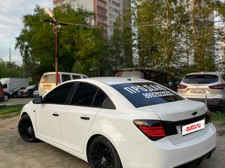 2011 Chevrolet Cruze I, белый, 650000 рублей, вид 4