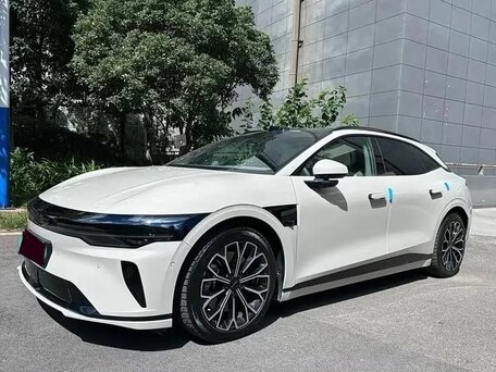 2025 Zeekr 007 GT 75 kWh, белый, 5865000 рублей, вид 3
